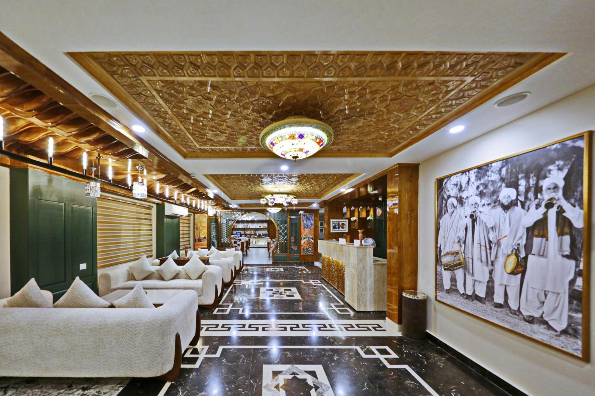 Hotel Blanco Srinagar  Luaran gambar