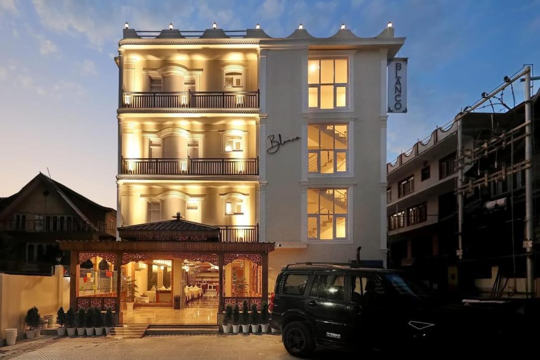 Hotel Blanco Srinagar  Luaran gambar