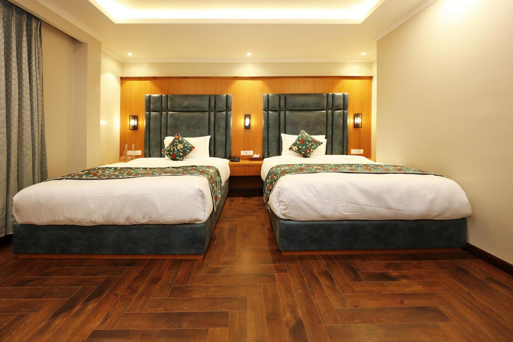 Hotel Blanco Srinagar  Luaran gambar