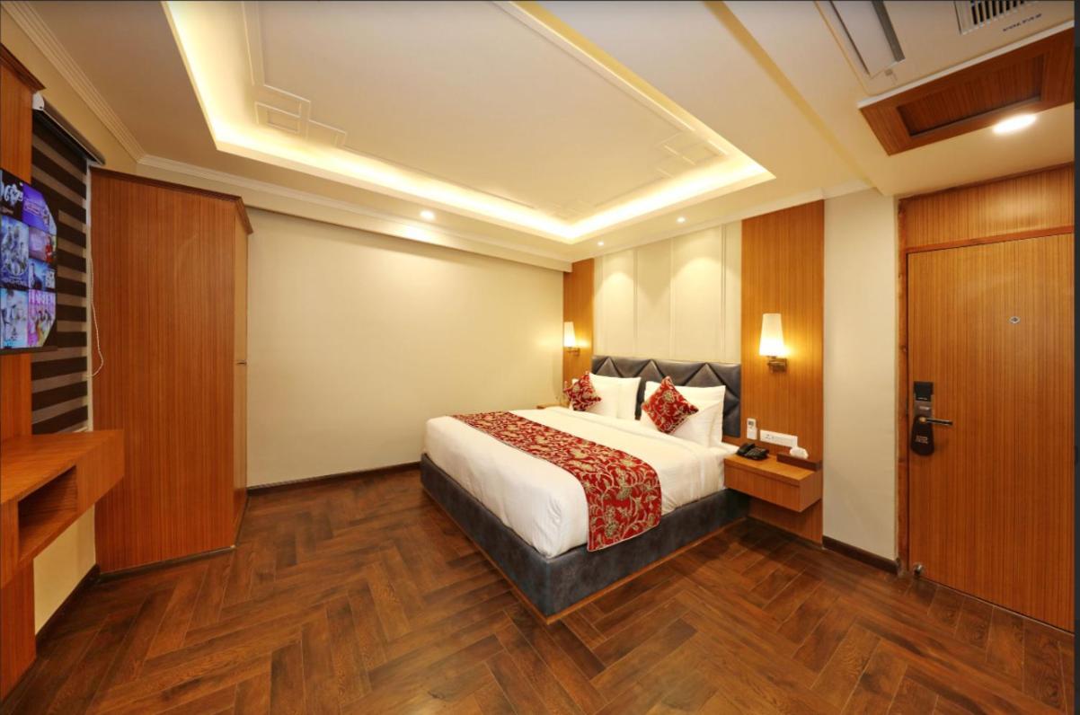 Hotel Blanco Srinagar  Luaran gambar
